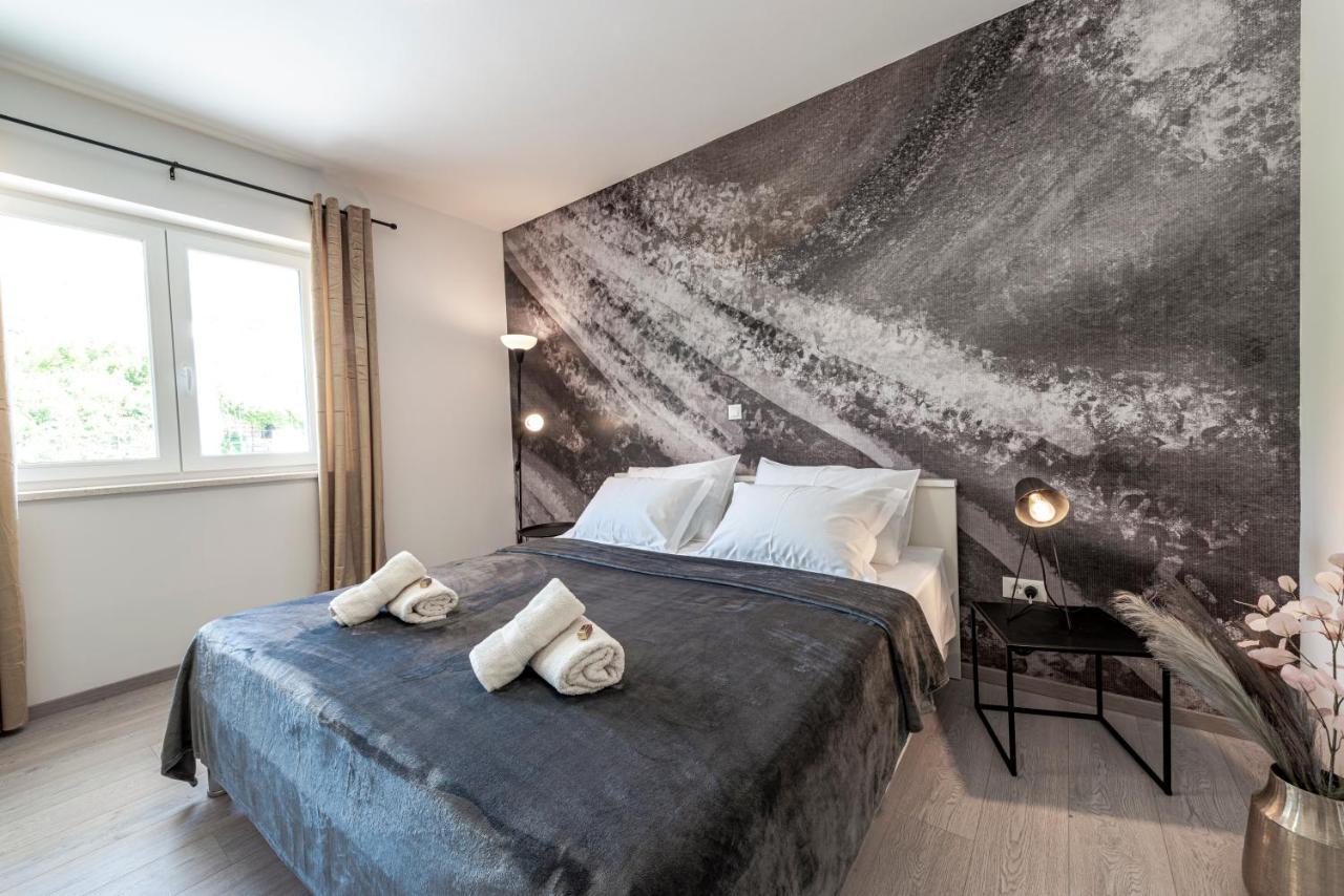 Villa Gold Residence 1 믈리니 외부 사진