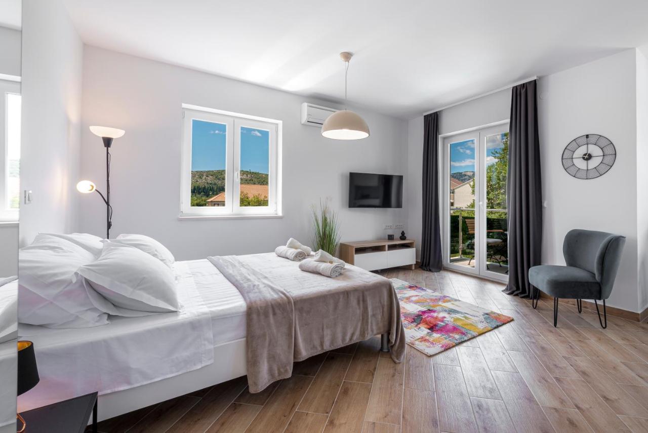 Villa Gold Residence 1 믈리니 외부 사진
