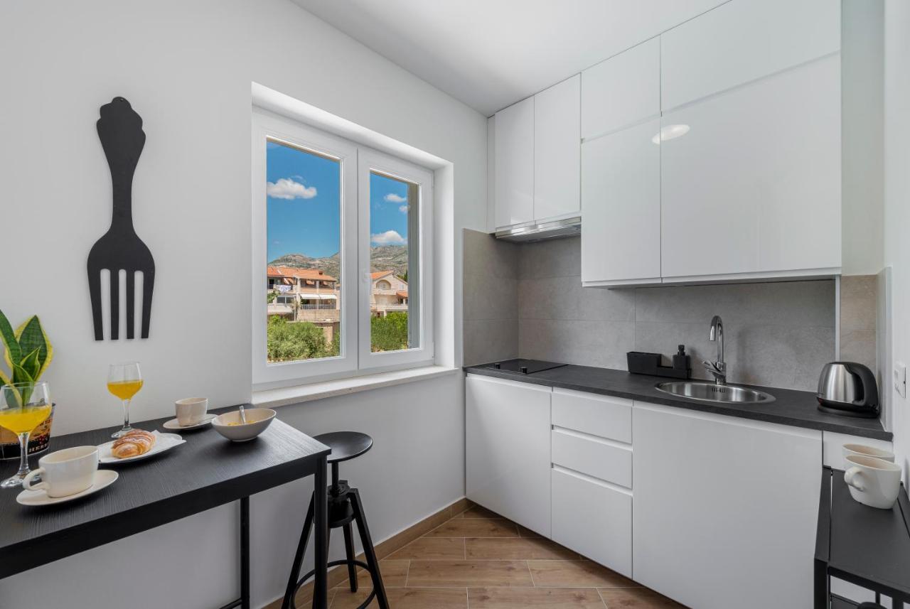 Villa Gold Residence 1 믈리니 외부 사진